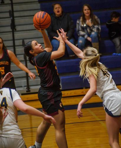 The Dalles girls basketball versus Hood River Valley