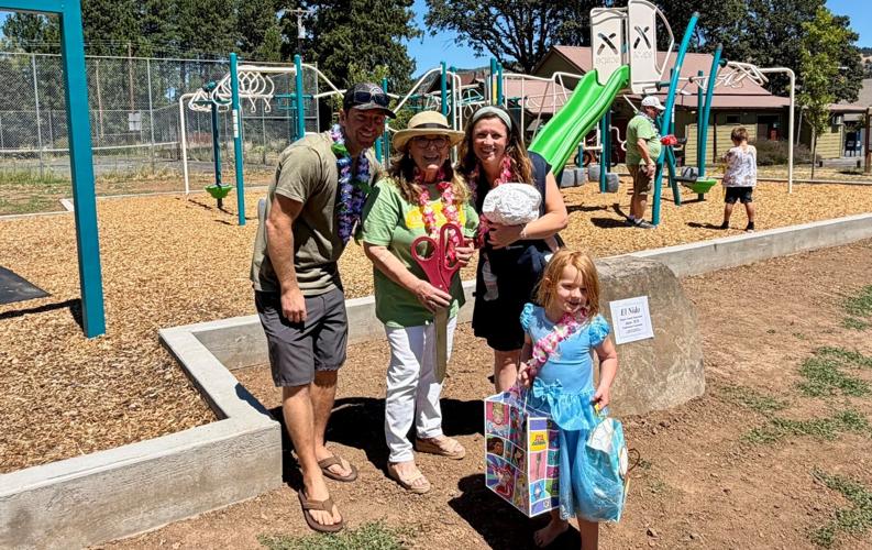 Underwood playground opens