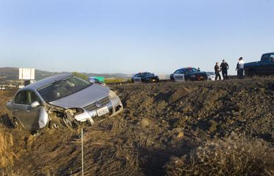 Crews respond to crash Friday morning
