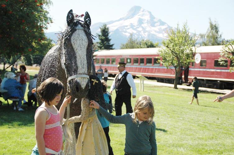 Back on the Tracks: Mount Hood Railroad returns to Parkdale