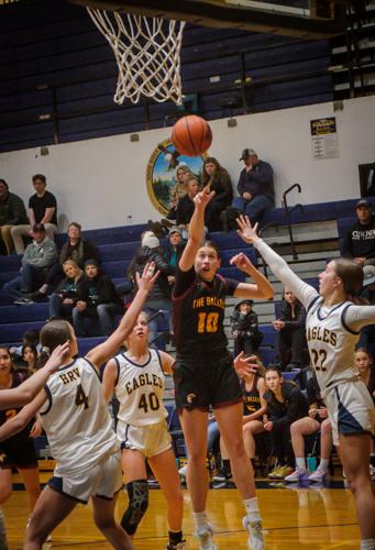 The Dalles girls basketball versus Hood River Valley