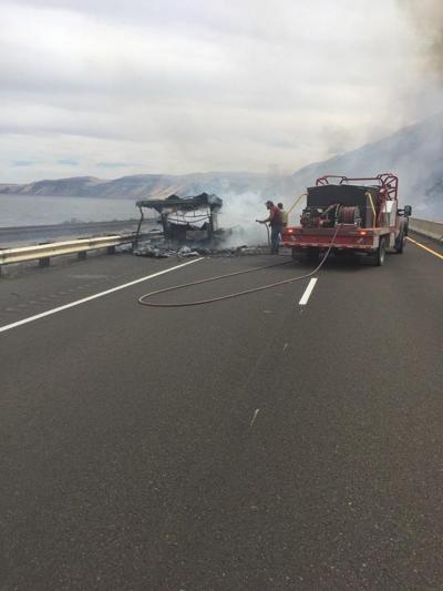 Fire closes highway near Biggs Junction east of The Dalles