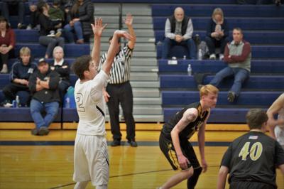 Eagles hold out Hudson’s