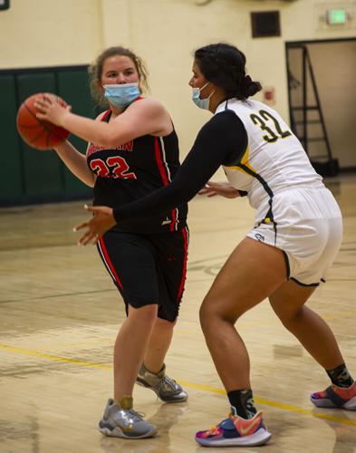 SWC v SHS GBX__MBG3689.jpg