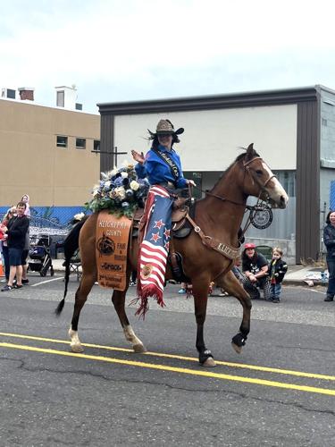 Fourth of July parade in White Salmon
