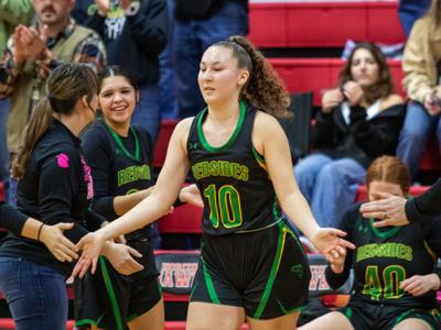 Hull signs with Trinity Bible