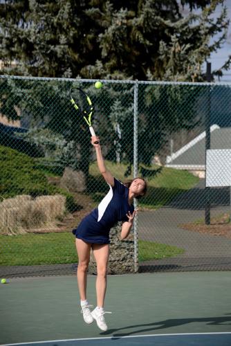 Girls tennis crushes Hillsboro in season debut