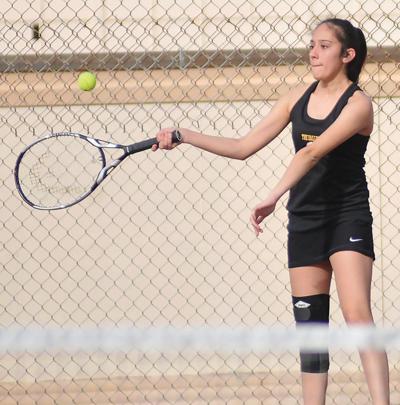 Four singles wins give TD 5-4 edge