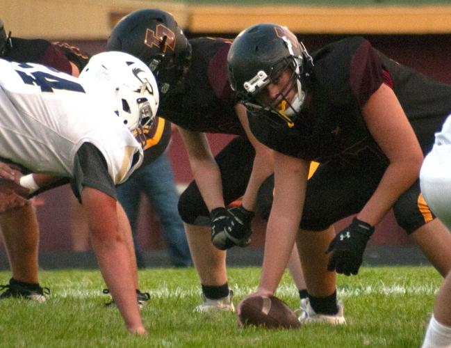 TD_football_2024_linemen.jpg