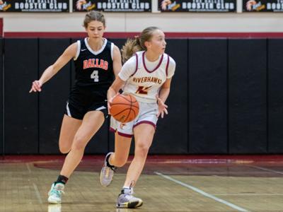 Senior Hailey Johnston (12)  Noah Noteboom photo