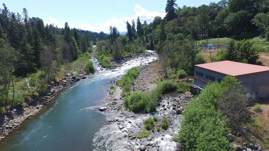 River Power: Farmers Irrigation District installs new 3-MW hydro turbine