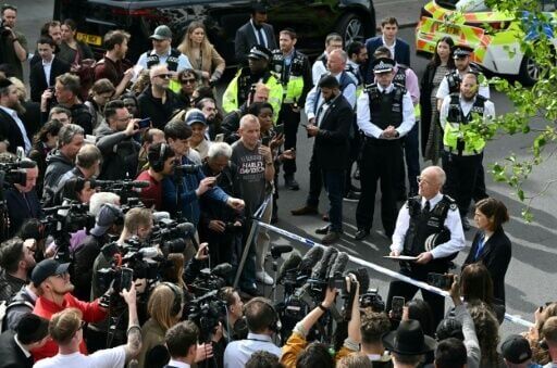 Metropolitan police commissioner Mark Rowley was heckled by local people as he addressed journalists