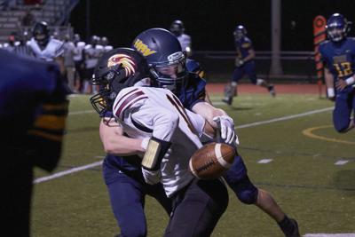 Gorge’s 5A football bragging rights belong to Hood River for another year