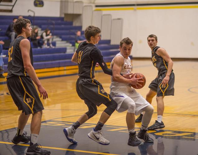 HRV boys unable to pull the comeback off, lose sixth straight