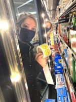 Annual ‘Sticker Shock’ provides alcohol buyers a ‘Stay Alive/Guarde tu vida’ message