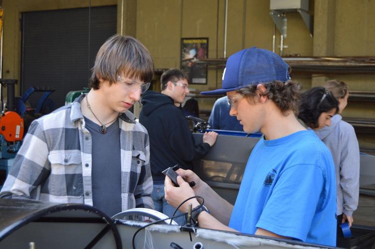 E-car races today in downtown HR