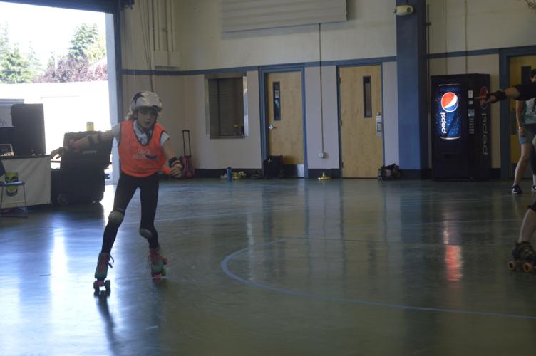 Gorge Roller Derby youth camp