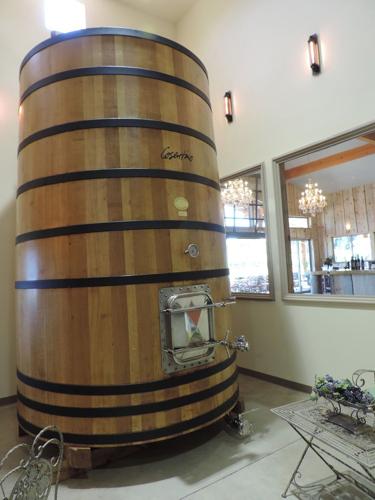 Hood Crest goes from whim to solid rock ‘n wood winery