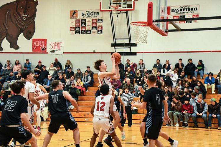 Columbia Bruins boys basketball versus Riverside