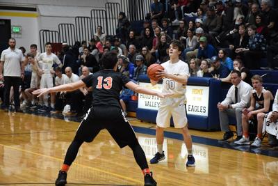 HRV Boys Bball.JPG