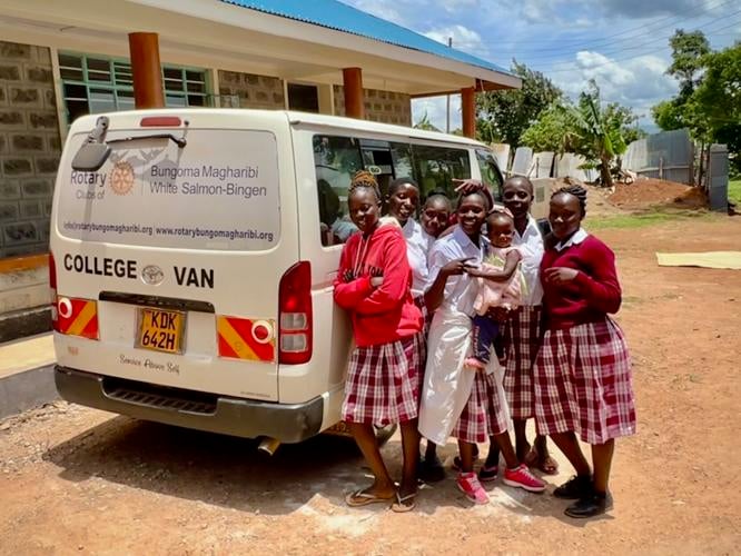 African party and fundraiser 2.jpg