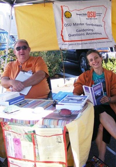 Master Gardeners plant clinic