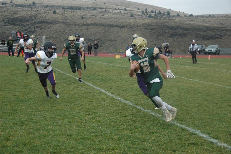 Junior running back Colby Brace.jpg