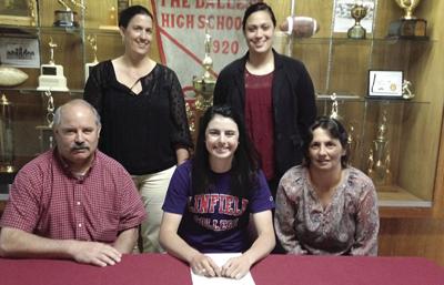 Cimmiyotti makes her move to Linfield