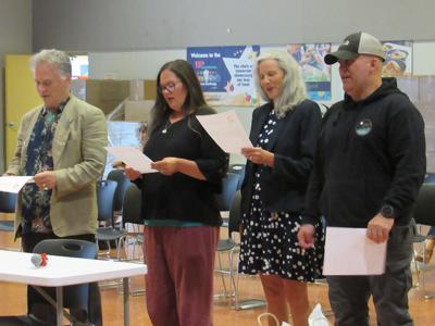 Board members sworn in