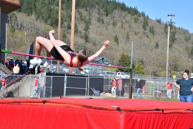 Samatha Evans jumping2.JPG