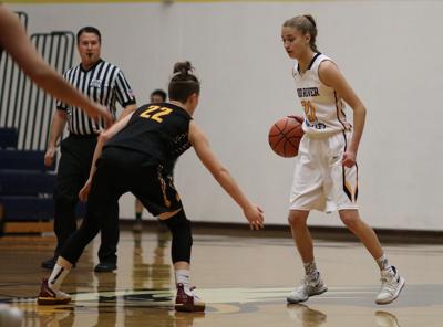 HRV girls fall to Sandy; HRV boys beat at Sandy