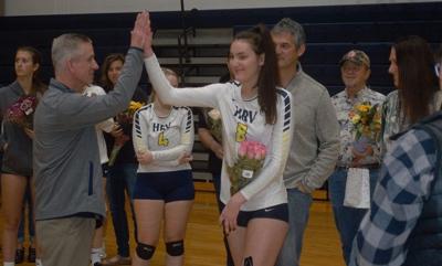 WEB volleyball chloe kurahara.jpg