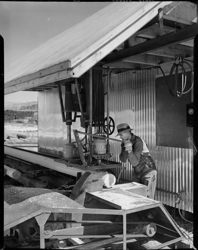 1947 Forest Products Proc.Co. later Baxter, J.H. Co2