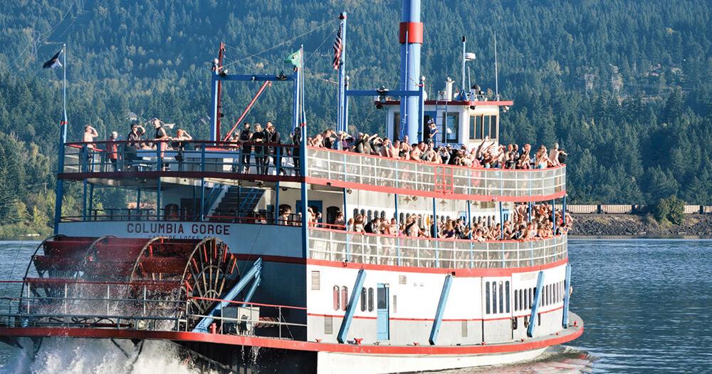 Cascade Locks celebrates Sternwheeler's Captain Tom | News - Vimarsana News