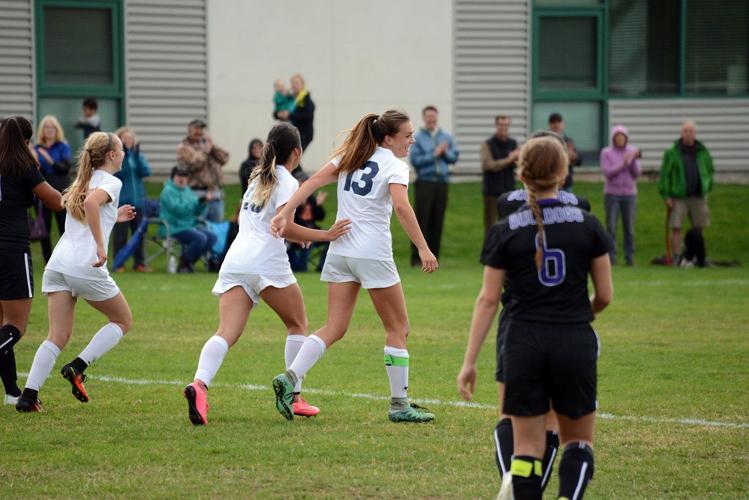 HRV girls soccer defeats Hermiston 3-1 for second league win of the season