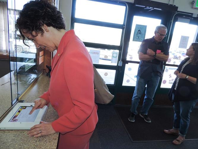 KAL unseen of 19 (6).JPG