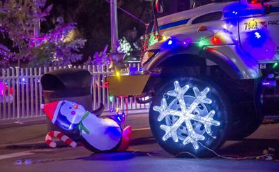 12-08 HR Xmas Downtown_mbg4818.PNG