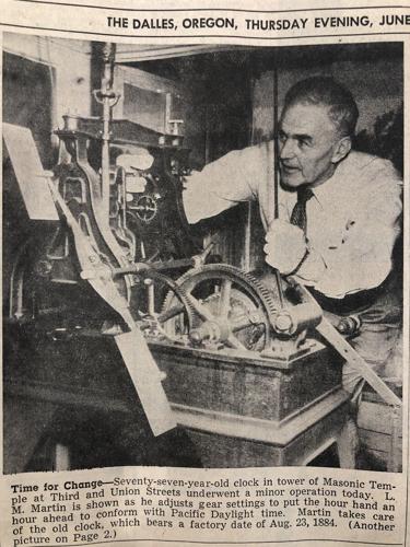 1984 The Dalles Chronicle