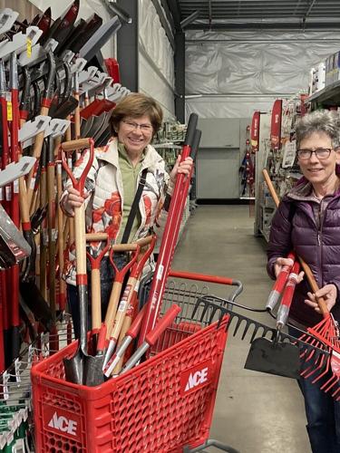 Central Gorge Master Gardeners tool library