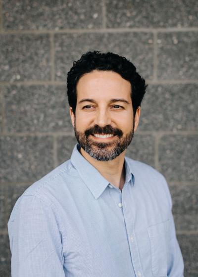 A4 Jaime_Athos_2.jpg