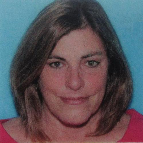 A7 obits Gloria Buxton.JPG