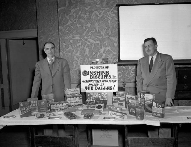 Sunshine Biscuit 1949.jpg