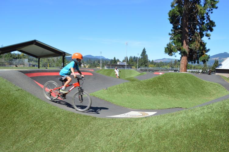 SPORTS  hr bike track 3.JPG