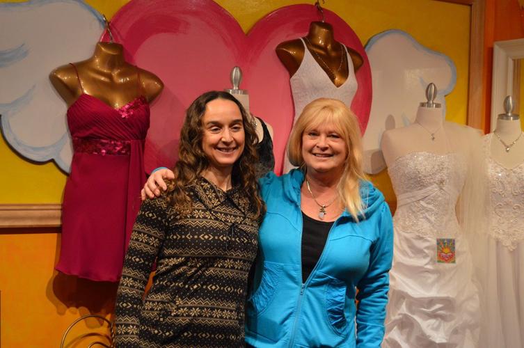Anana’s Boutique goes ‘back to its roots’