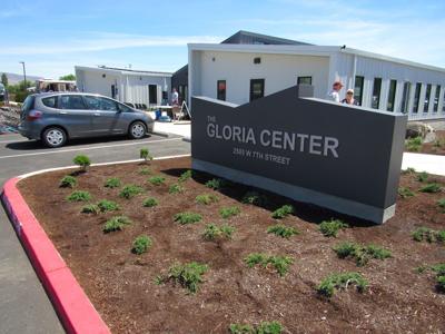 Gloria Center