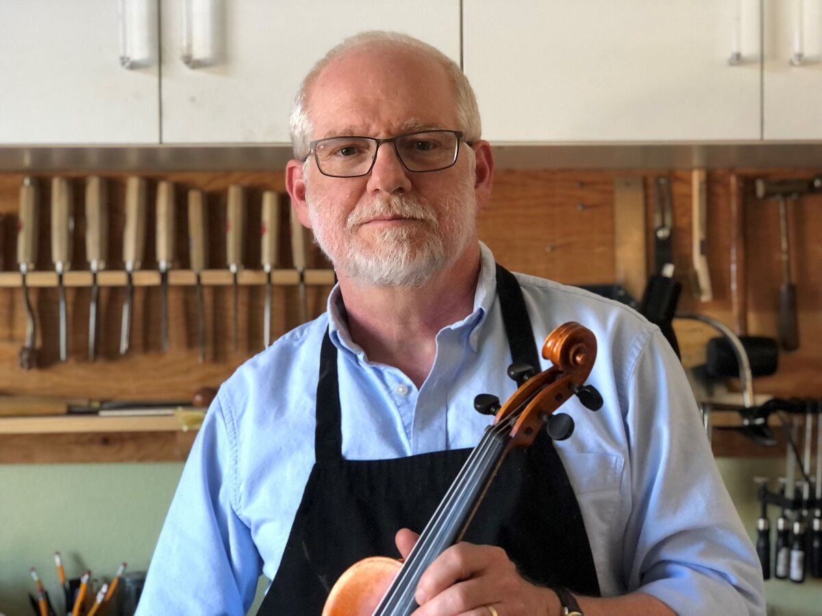 Hood River violin maker builds 26 violins in 26 months during