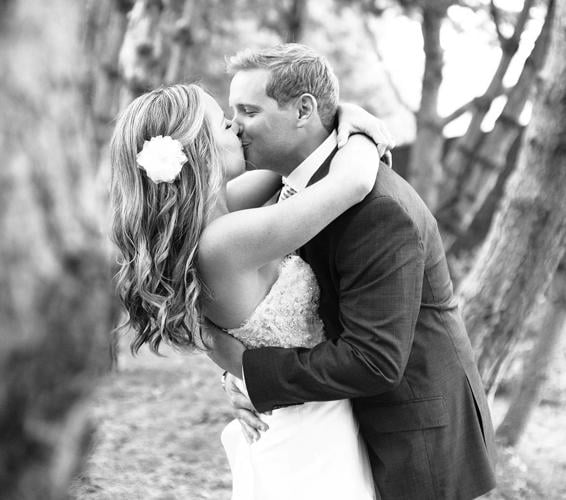 Real Wedding: Chelsea Fox & Chris Hemingway