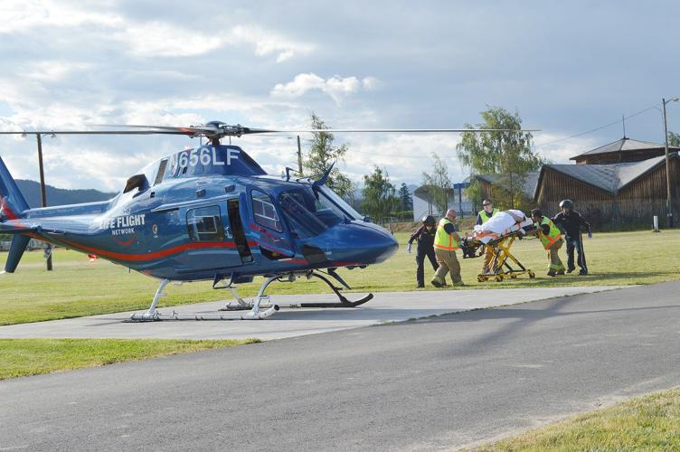 Three injured in Highway 35 Odell junction crash