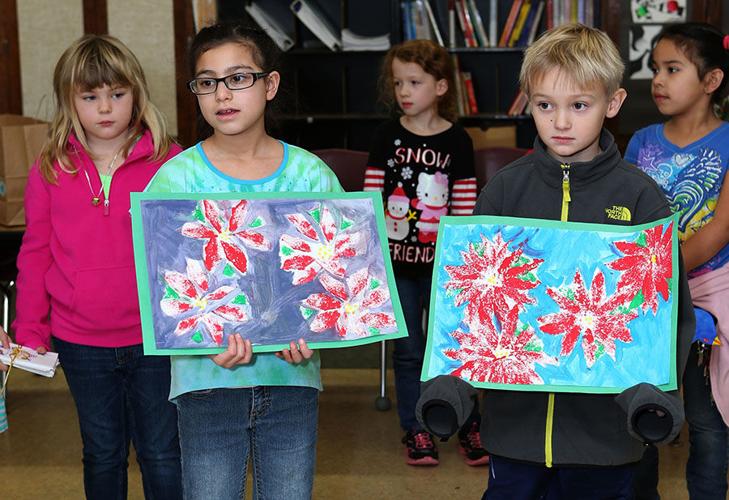 Parkdale Elementary spreads holiday cheer to HR Care Center residents