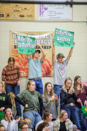 South Wasco County Huskies defeat Days Creek High Wolves
